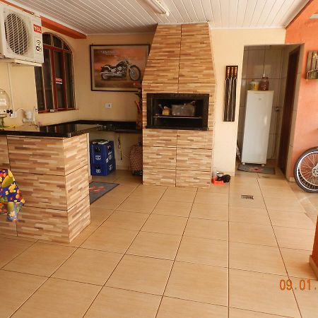Casa Da Helo - Quartos Em Foz Foz do Iguacu Ngoại thất bức ảnh